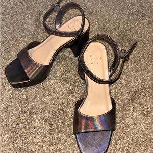 A New Day Hadison Platform Heels Size 5 1/2